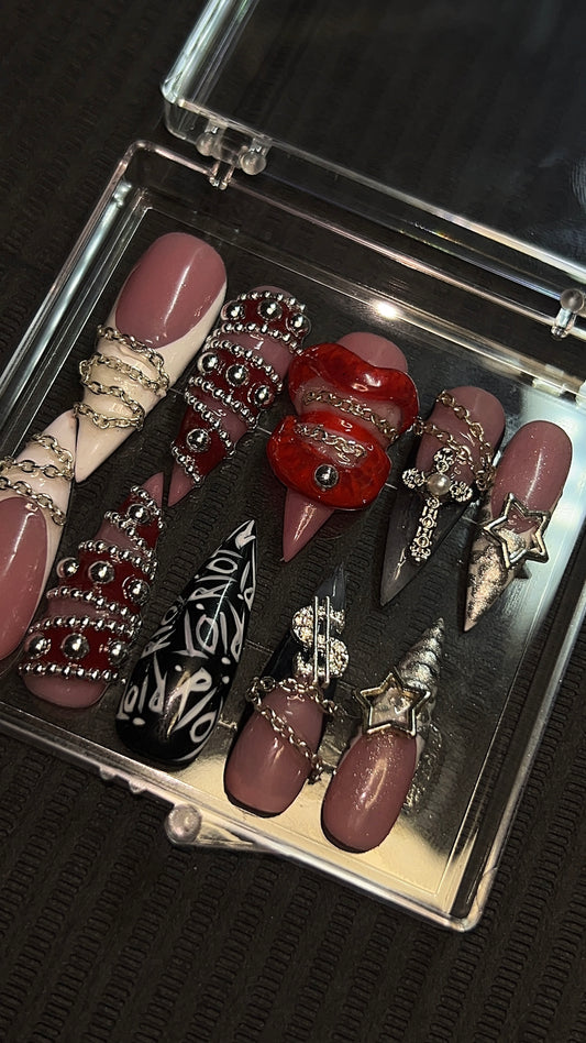 “ROCKOUT 🎸⛓️‍💥💣”
